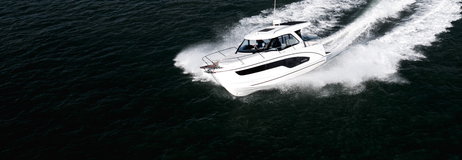 Nouveau Antares 9 Beneteau