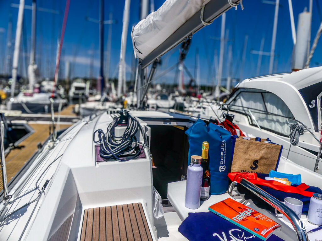 livraison beneteau port la foret